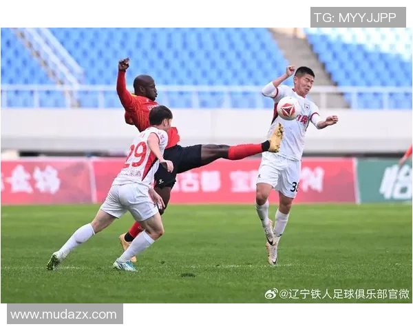 足球明星怒吼瞬间集锦展现激情与力量的精彩时刻 足球明星怒吼瞬间集锦展现激情与力量的精彩时刻